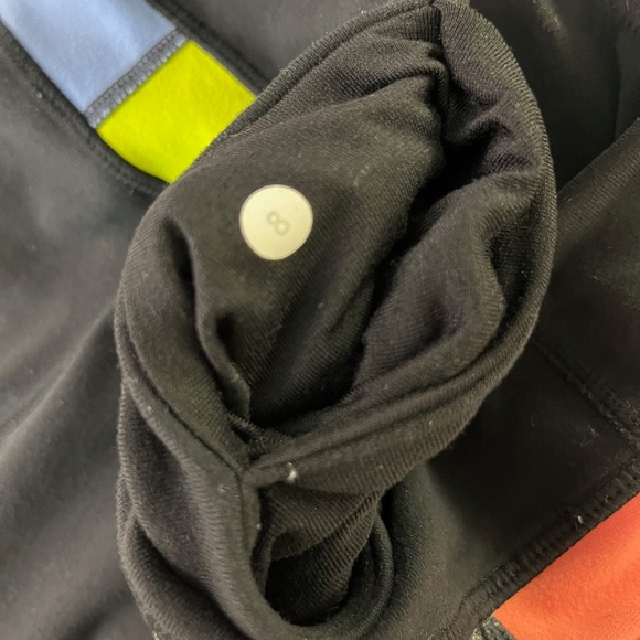 Lululemon Groove Flare Pants Leggings Reversible Size 8 - Picture 3 of 6